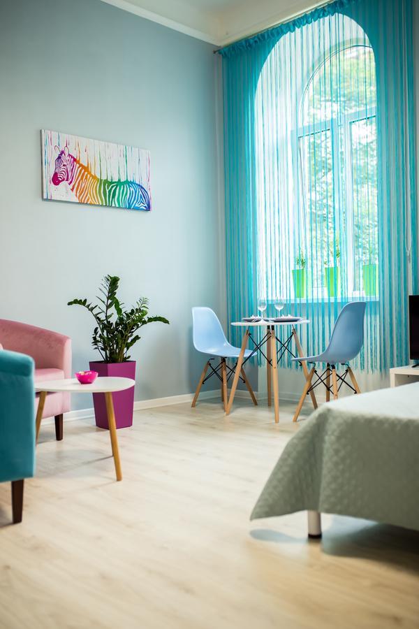 Romantic Apartment In The Center Of Old Lviv Ngoại thất bức ảnh