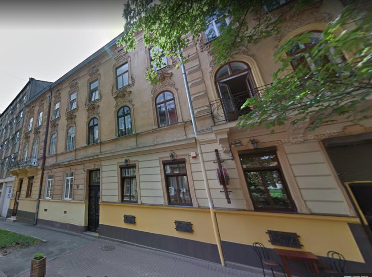 Romantic Apartment In The Center Of Old Lviv Ngoại thất bức ảnh