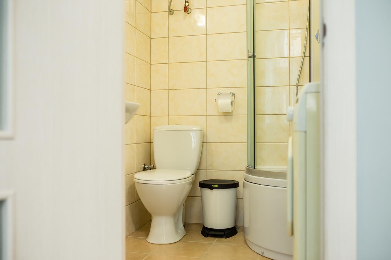 Romantic Apartment In The Center Of Old Lviv Ngoại thất bức ảnh